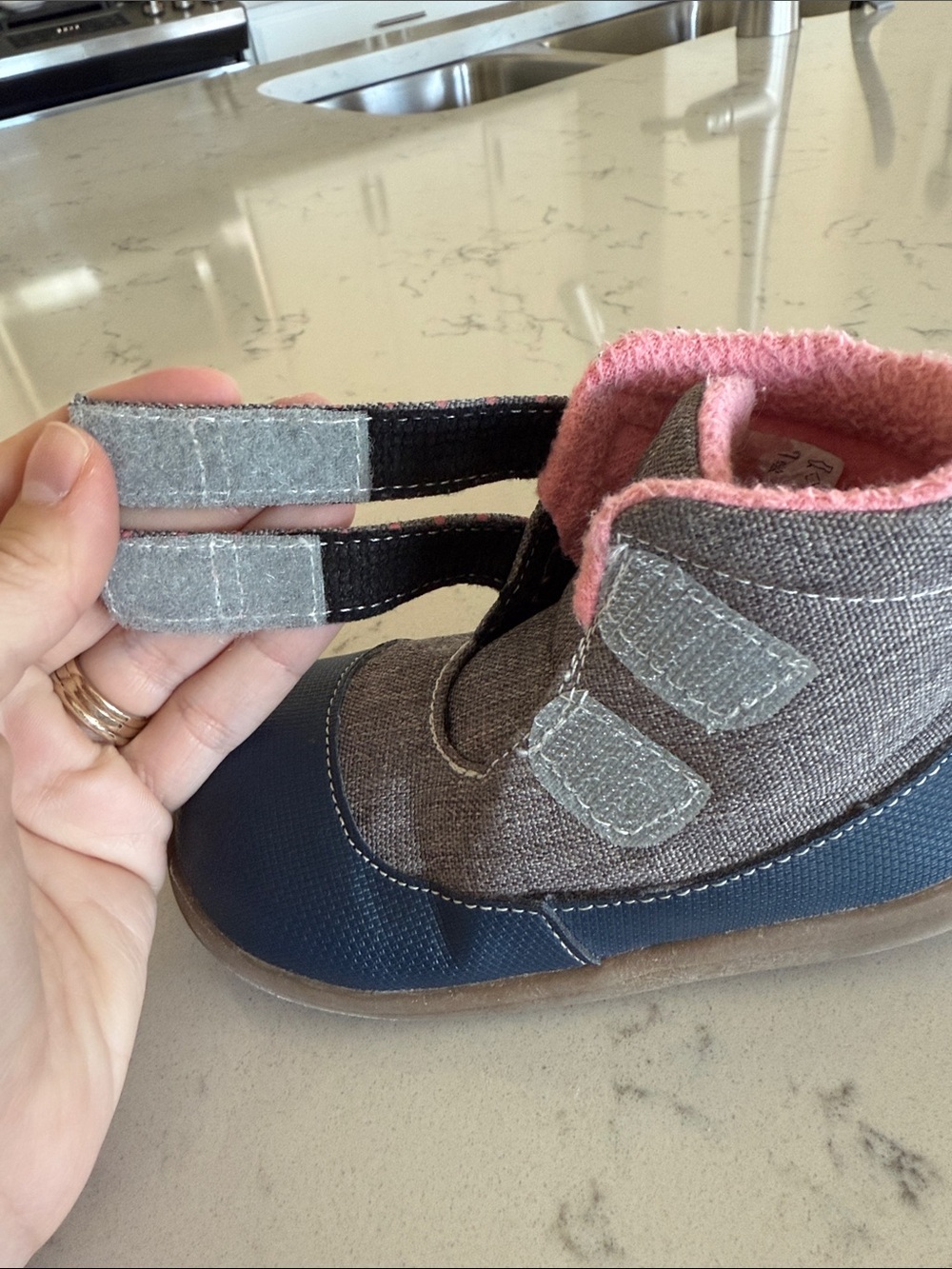See Kai Run Toddler Basics Ashton High Top Winter boots Pink, gray navy size 8 - Picture 7 of 7